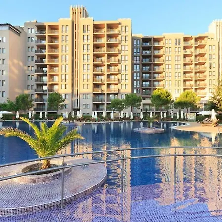 Royal Sea B Slantschew brjag