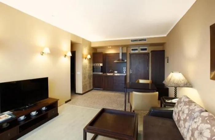 Royal Sea B Slantschew brjag