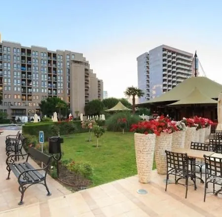 Royal Sea B Apartment